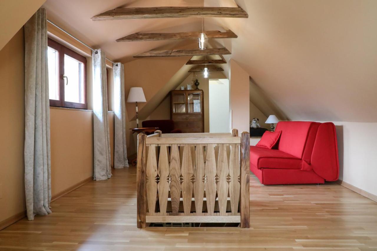 Country House With A Pool In Medvednica Nature Park Zagreb Ngoại thất bức ảnh