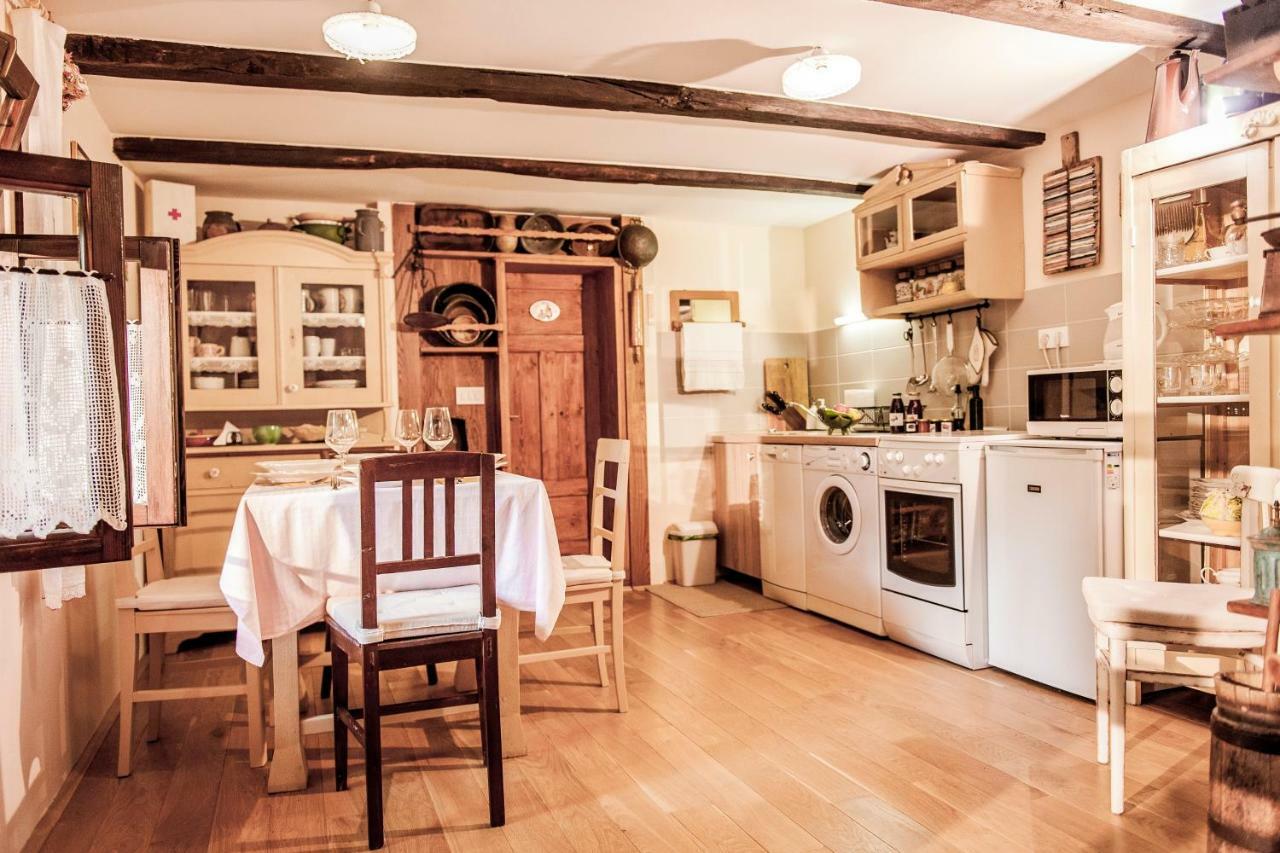 Country House With A Pool In Medvednica Nature Park Zagreb Ngoại thất bức ảnh