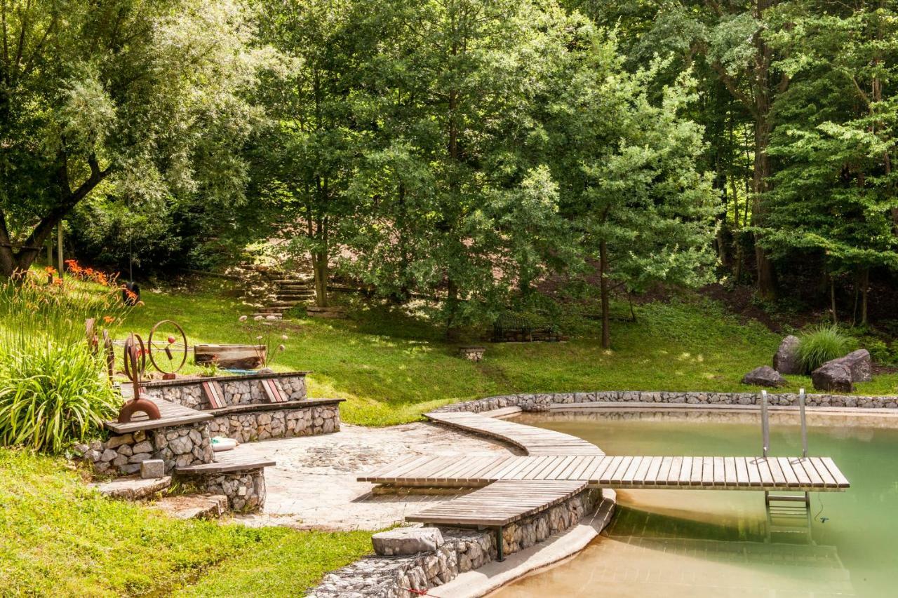 Country House With A Pool In Medvednica Nature Park Zagreb Ngoại thất bức ảnh