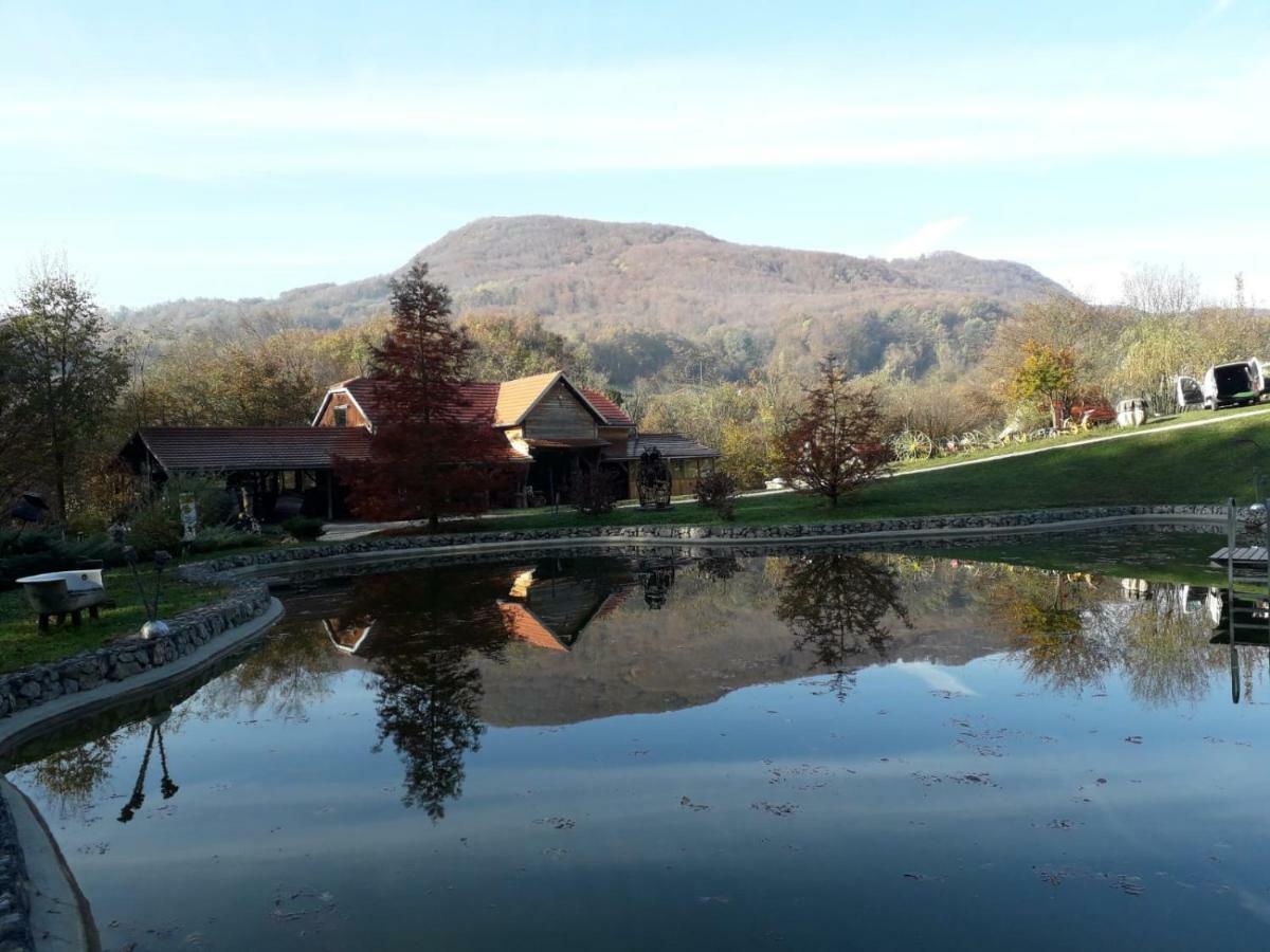 Country House With A Pool In Medvednica Nature Park Zagreb Ngoại thất bức ảnh